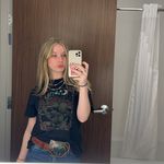 Erin Hayes - @erin_hayes22 - Instagram
