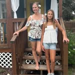 Erin Hedrick - @thatcrazyducklady89 - Instagram