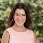 Erin Hubert - @erinthenolaagent - Instagram