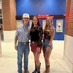 Erin Huggins - @79erinh - Instagram