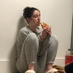 Erin Kaiser - @cool_dumb_brunette - Instagram