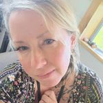 Erin Lanier - @coloursbyerin - Instagram