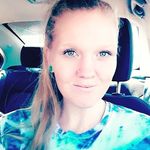 erin.lyman12 - @becky.with.the.long.hair - Instagram