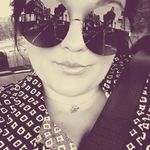 Erin Maynard - @erin.maynard.7 - Instagram