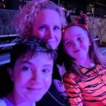 Erin Nye - @softball_momma_life - Instagram