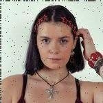 Erin Pecora - @makari.idogete - Instagram