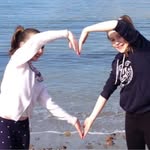 Erin Robertson - @erin_presshandstands - Instagram