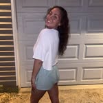 @erinpressleyy - Instagram