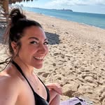 Erin Saba - @vibe_hi23 - Instagram