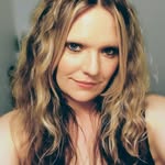 Erin Troy - @erintroy49 - Instagram