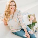 Erin Whitman - @everlastlipsense - Instagram