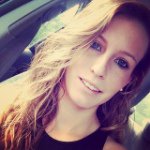 Erin York - @edarnelle24 - Instagram