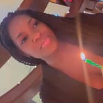 Erin Yvette - @putyaphonedown - Instagram