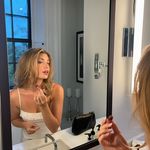 Emma Dolphin - @emma_mumford - Instagram