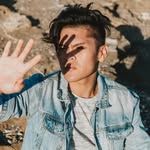 Ernest Bee Agaloos - @erniebeeee - Instagram