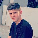 Ernest hammer - @hot_beerr - Instagram