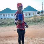 Ernest Mloge Hazard - @donardernest - Instagram