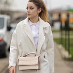 Ernestina Kinney - @ernestina.kinney - Instagram