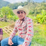 Ernesto Andres - @nestor_hsos - Instagram