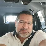 Ernesto Davis - Facebook