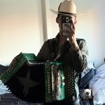 Ernesto Armentilla - @tadeo_ernesto_ - Instagram