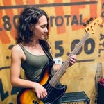 Sheyla Ernie Ball - @sheylaernieball - Instagram