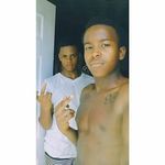 Ervin wallace - @yellow_broo - Instagram