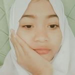 ارفينا خليماتوس سعدية - @ervina.khalimatus - Instagram
