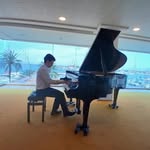 Albert Erwin Mindrescu - @albert_erwin_mindrescu - Instagram