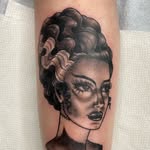 Erin Bratzler - @crappy_name - Instagram