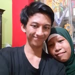 Erwin Kunrniawi Dan bulan - @bulanerwinkunrniawidan - Instagram