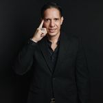 Erwin Javier Calvo - @erwincalvooficial - Instagram