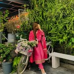 Esha Ali - @esha_ali4054 - Instagram