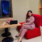 Esha Ali - @eshaaliria - Instagram