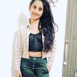 Esha...❤️ - @esha_kaur_19 - Instagram