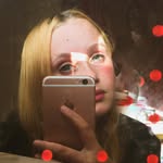 @esme_bishop2.2 - Instagram