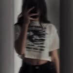 @__esme_carrillo - Instagram