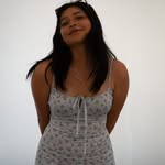 Esme Castro - @es.miau.u - Instagram
