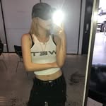 ESME - @esme.chen - Instagram