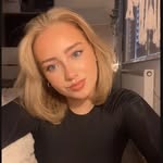 @esme.cross_ - Instagram