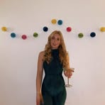 Esme Cross - Facebook
