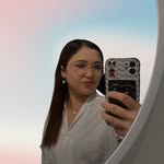 Esme Lam | Marketing 👩🏻‍💻💖 - @elam.mkt - Instagram