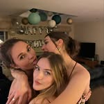 esme - @esme.lawrence - Instagram