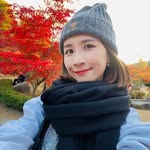 Esme Lee - @esme1106 - Instagram
