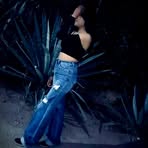 Esme Mata - Facebook