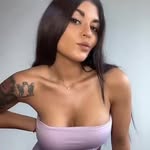 Esme Phillips - @manaorf - Instagram