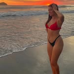 Esme Robles - @esmerobles518 - Instagram