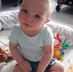 Esmeralda Schmidt - Facebook