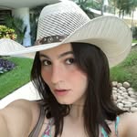 Esme Torres - @esmetorresc - Instagram