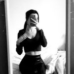 es - @esmewallacex - Instagram